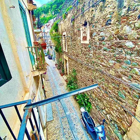 La Casa Del Pescatore Holiday home Scilla
